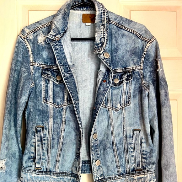 American Eagle oversized jean jacket - Picture 8 of 11